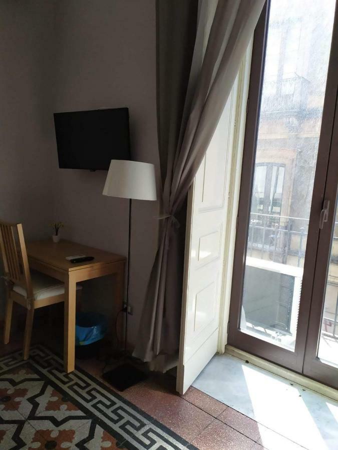 B&B A Casa Di Giosi คาตาเนีย ภายนอก รูปภาพ