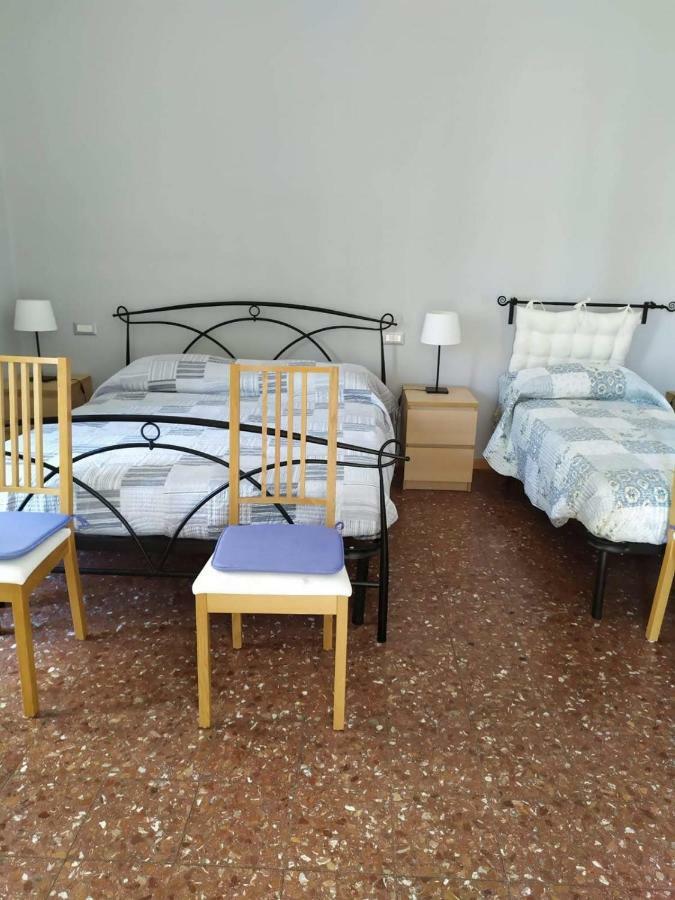 B&B A Casa Di Giosi คาตาเนีย ภายนอก รูปภาพ